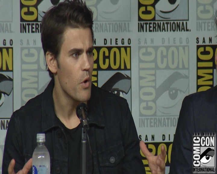 VampireDiaries-dot-nl_VampireDiaries-S8-2016Comic-ConPanel0643.jpg