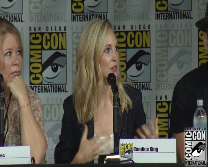 VampireDiaries-dot-nl_VampireDiaries-S8-2016Comic-ConPanel0806.jpg