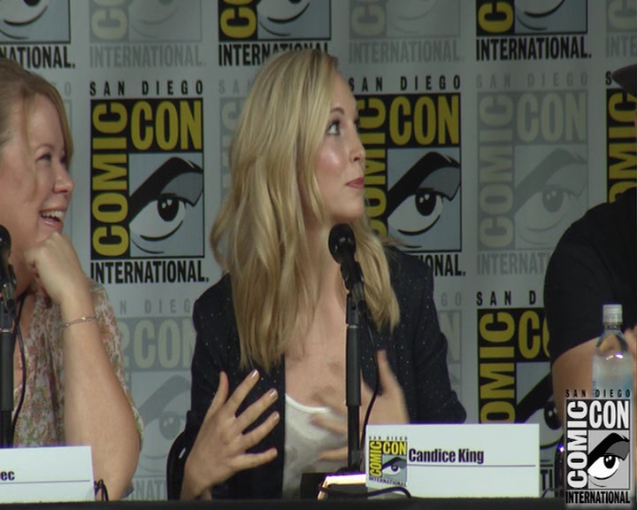 VampireDiaries-dot-nl_VampireDiaries-S8-2016Comic-ConPanel0815.jpg