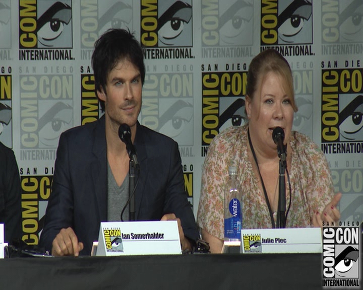 VampireDiaries-dot-nl_VampireDiaries-S8-2016Comic-ConPanel0839.jpg