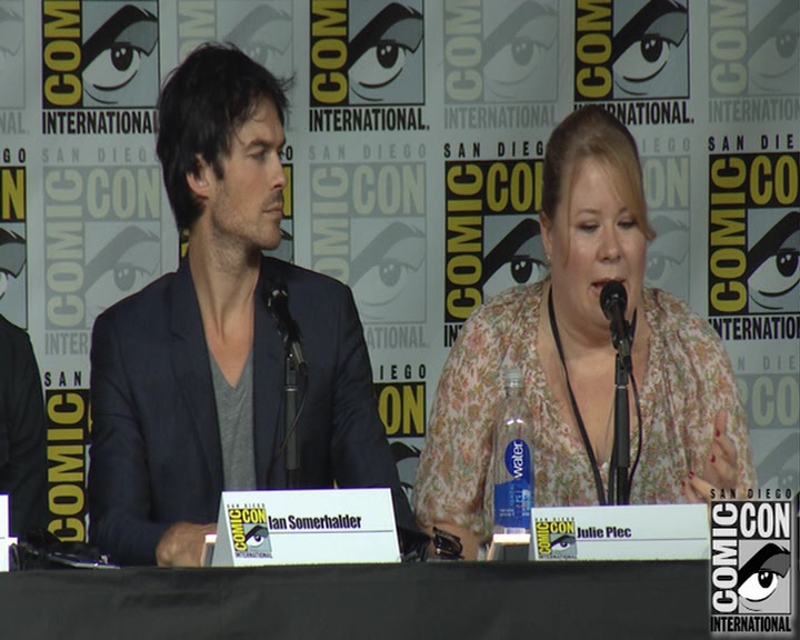 VampireDiaries-dot-nl_VampireDiaries-S8-2016Comic-ConPanel0845.jpg