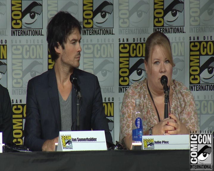 VampireDiaries-dot-nl_VampireDiaries-S8-2016Comic-ConPanel0847.jpg