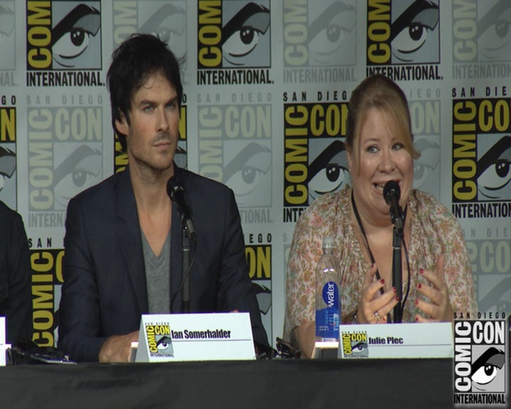 VampireDiaries-dot-nl_VampireDiaries-S8-2016Comic-ConPanel0851.jpg