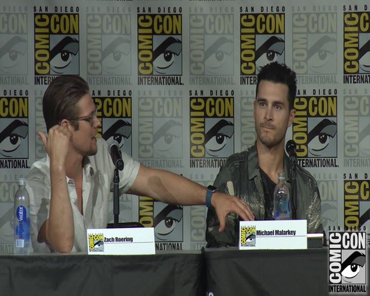 VampireDiaries-dot-nl_VampireDiaries-S8-2016Comic-ConPanel0877.jpg