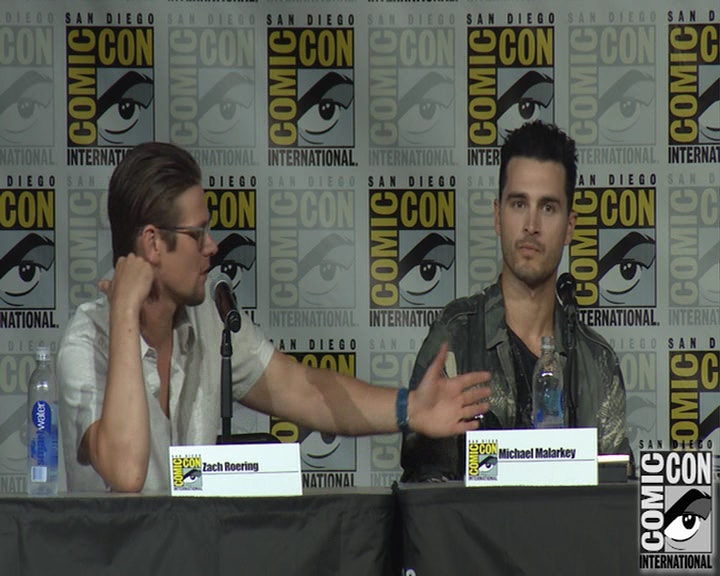 VampireDiaries-dot-nl_VampireDiaries-S8-2016Comic-ConPanel0880.jpg