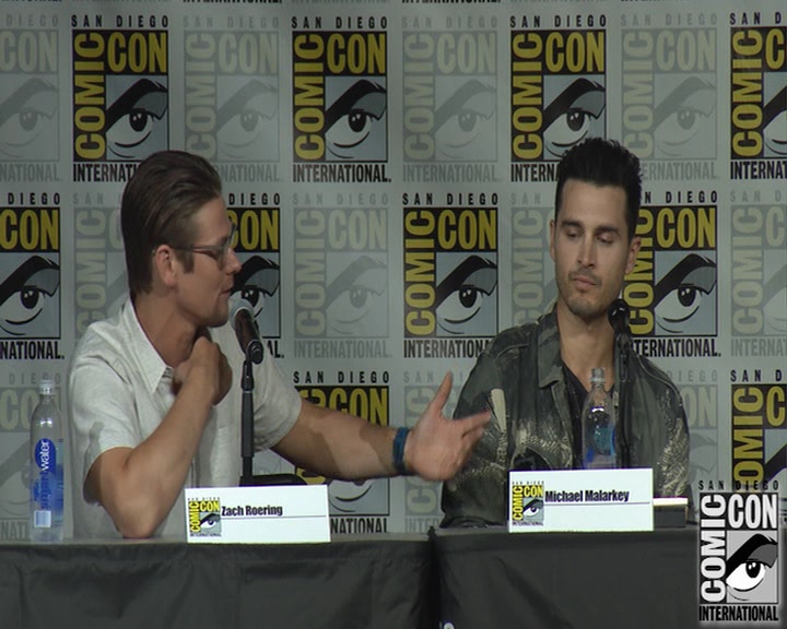 VampireDiaries-dot-nl_VampireDiaries-S8-2016Comic-ConPanel0887.jpg