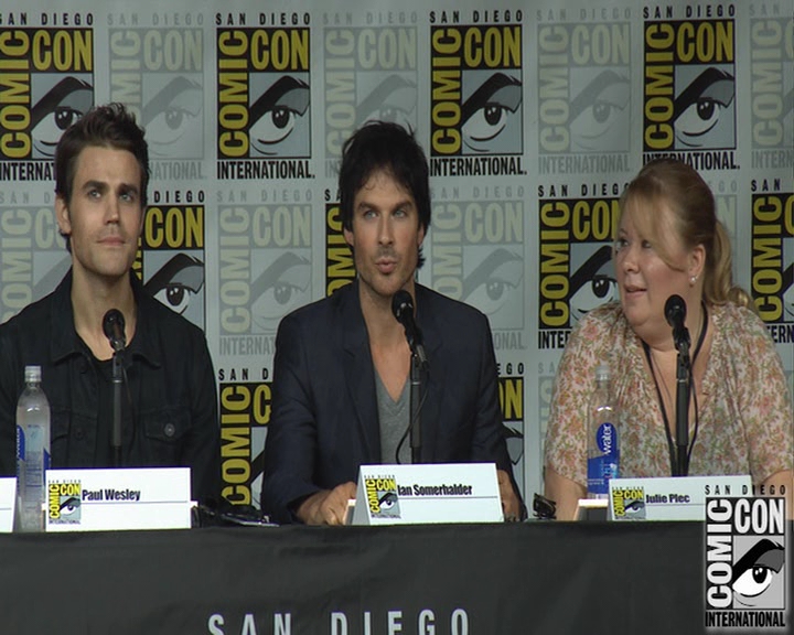 VampireDiaries-dot-nl_VampireDiaries-S8-2016Comic-ConPanel0903.jpg