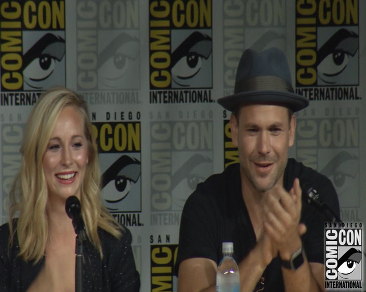 VampireDiaries-dot-nl_VampireDiaries-S8-2016Comic-ConPanel0976.jpg