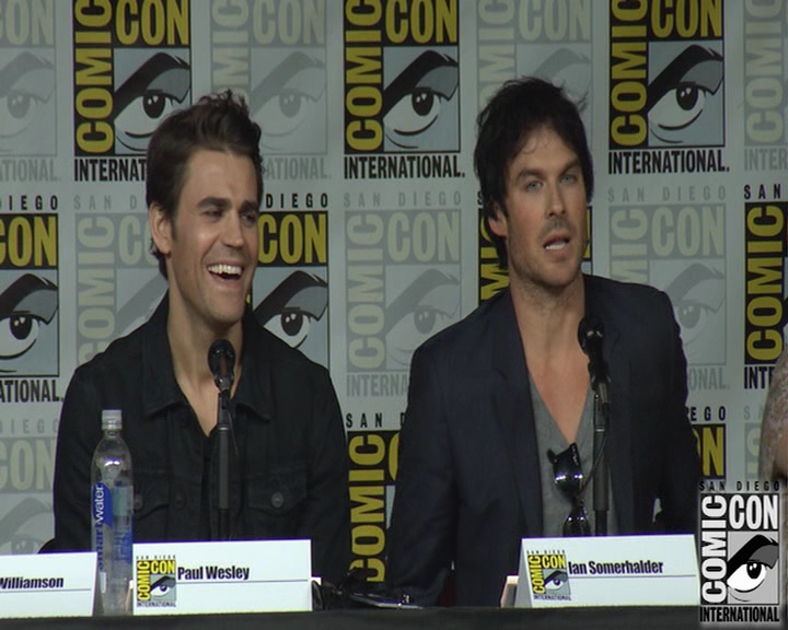 VampireDiaries-dot-nl_VampireDiaries-S8-2016Comic-ConPanel0987.jpg