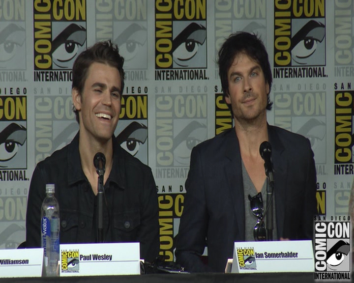 VampireDiaries-dot-nl_VampireDiaries-S8-2016Comic-ConPanel0988.jpg