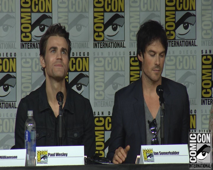 VampireDiaries-dot-nl_VampireDiaries-S8-2016Comic-ConPanel0989.jpg