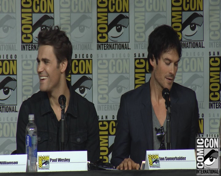 VampireDiaries-dot-nl_VampireDiaries-S8-2016Comic-ConPanel0990.jpg