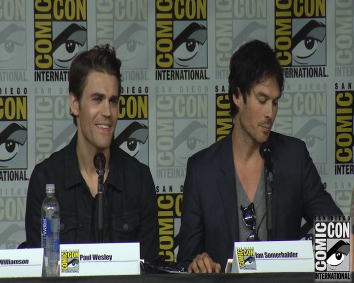 VampireDiaries-dot-nl_VampireDiaries-S8-2016Comic-ConPanel0993.jpg