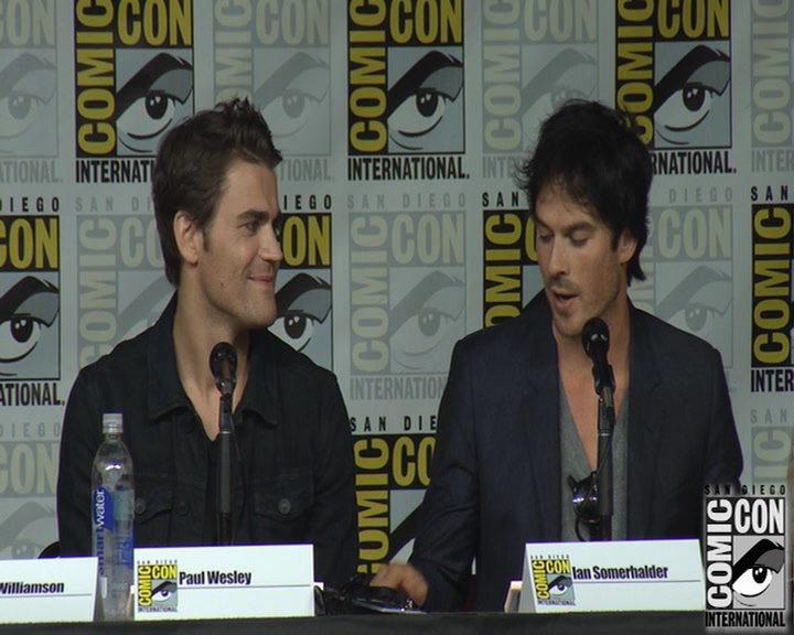 VampireDiaries-dot-nl_VampireDiaries-S8-2016Comic-ConPanel0996.jpg