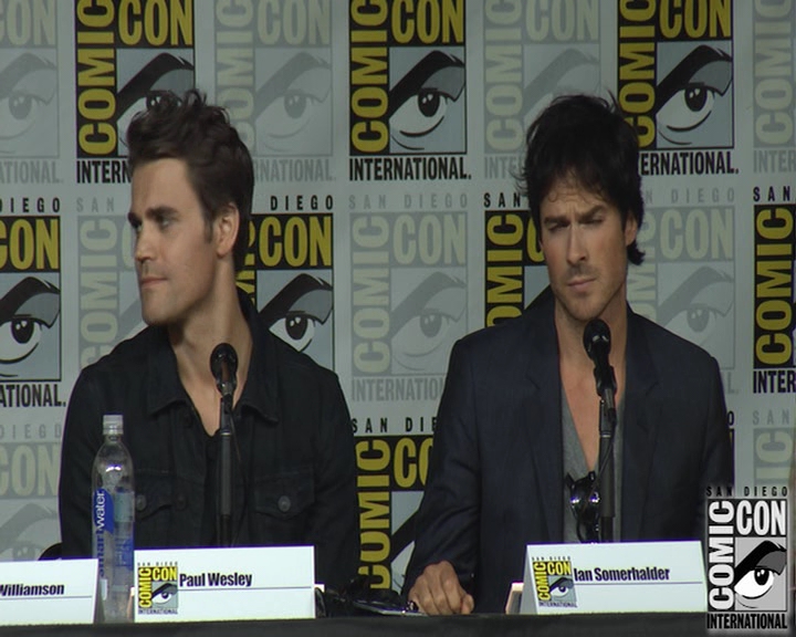 VampireDiaries-dot-nl_VampireDiaries-S8-2016Comic-ConPanel0999.jpg