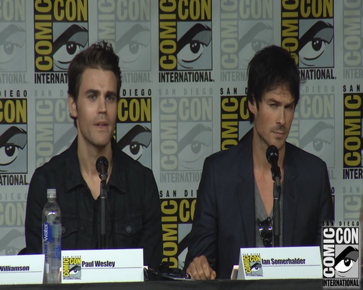 VampireDiaries-dot-nl_VampireDiaries-S8-2016Comic-ConPanel1002.jpg