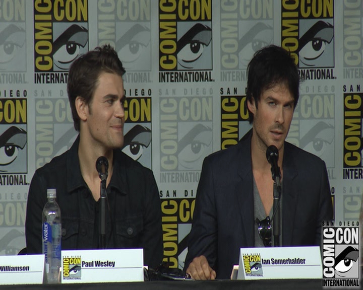 VampireDiaries-dot-nl_VampireDiaries-S8-2016Comic-ConPanel1004.jpg