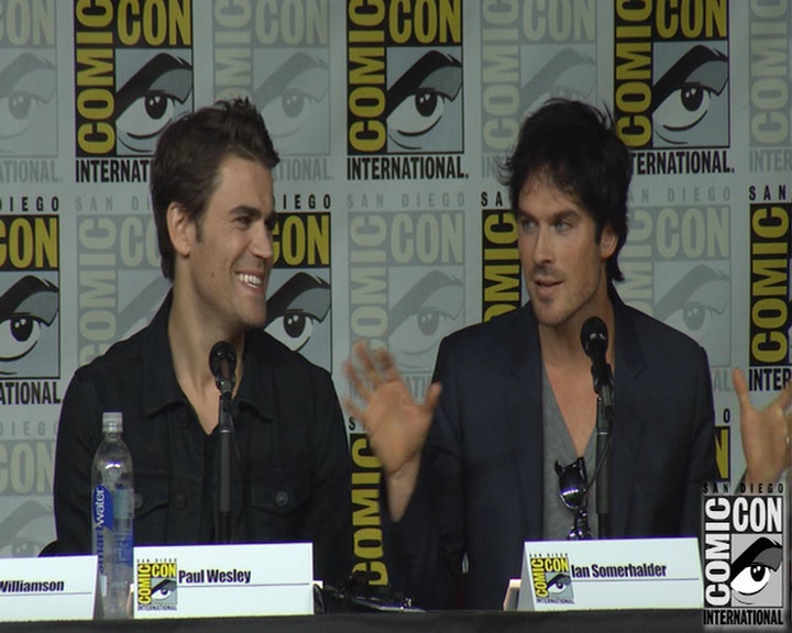 VampireDiaries-dot-nl_VampireDiaries-S8-2016Comic-ConPanel1006.jpg