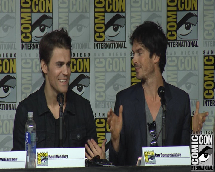 VampireDiaries-dot-nl_VampireDiaries-S8-2016Comic-ConPanel1007.jpg