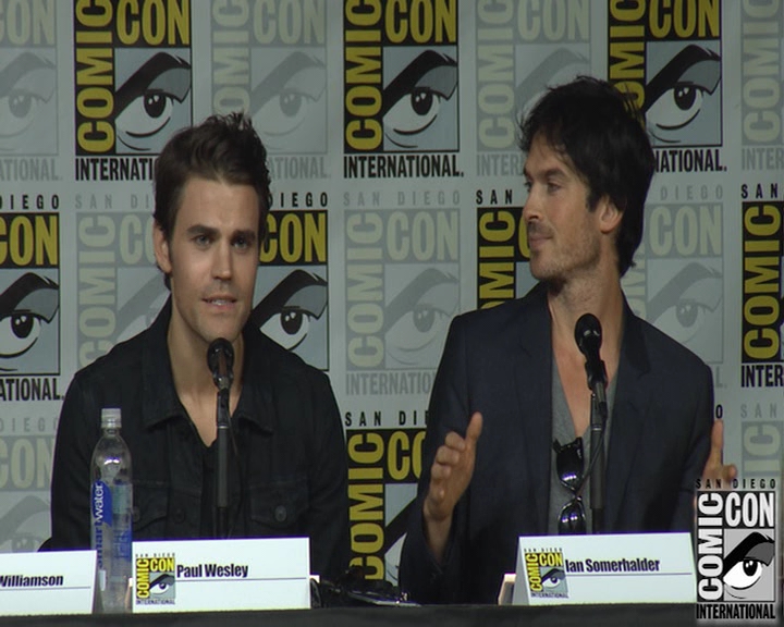 VampireDiaries-dot-nl_VampireDiaries-S8-2016Comic-ConPanel1008.jpg