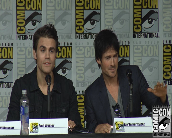 VampireDiaries-dot-nl_VampireDiaries-S8-2016Comic-ConPanel1016.jpg