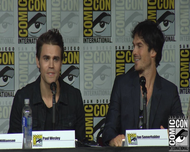 VampireDiaries-dot-nl_VampireDiaries-S8-2016Comic-ConPanel1020.jpg