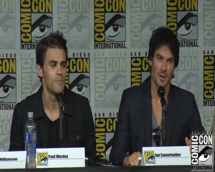 VampireDiaries-dot-nl_VampireDiaries-S8-2016Comic-ConPanel1021.jpg