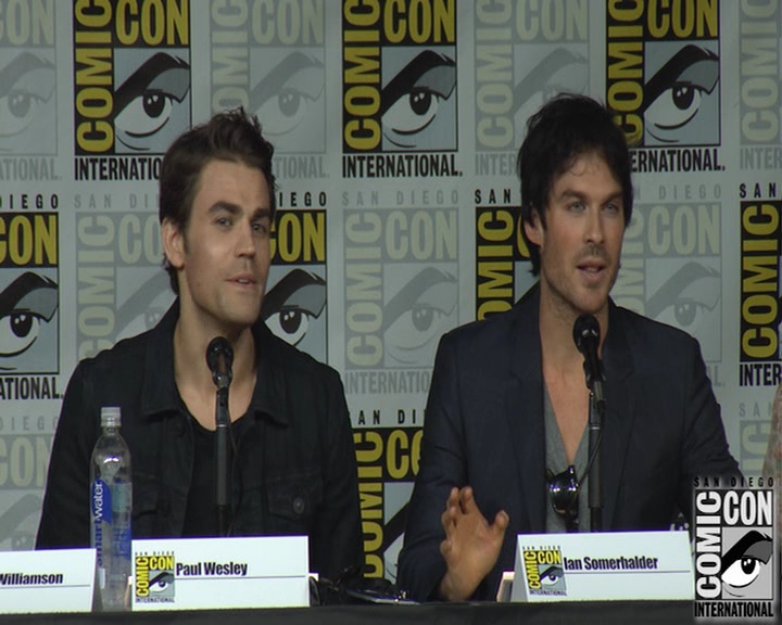 VampireDiaries-dot-nl_VampireDiaries-S8-2016Comic-ConPanel1022.jpg