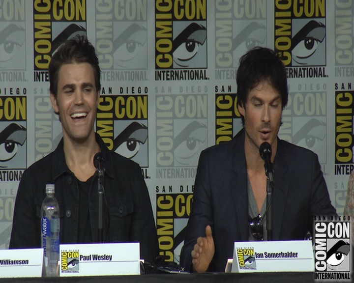 VampireDiaries-dot-nl_VampireDiaries-S8-2016Comic-ConPanel1027.jpg