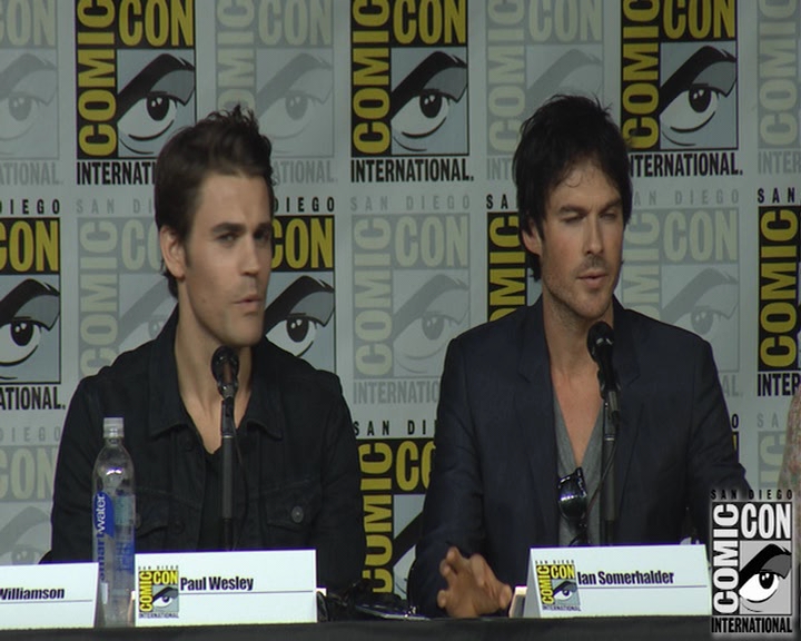 VampireDiaries-dot-nl_VampireDiaries-S8-2016Comic-ConPanel1029.jpg