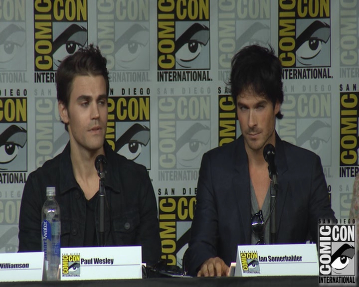 VampireDiaries-dot-nl_VampireDiaries-S8-2016Comic-ConPanel1031.jpg