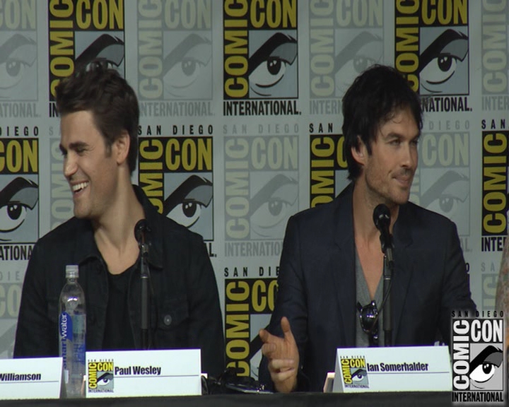 VampireDiaries-dot-nl_VampireDiaries-S8-2016Comic-ConPanel1033.jpg