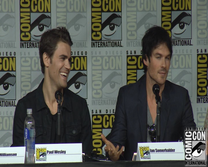 VampireDiaries-dot-nl_VampireDiaries-S8-2016Comic-ConPanel1034.jpg