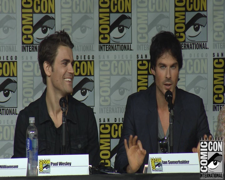 VampireDiaries-dot-nl_VampireDiaries-S8-2016Comic-ConPanel1036.jpg