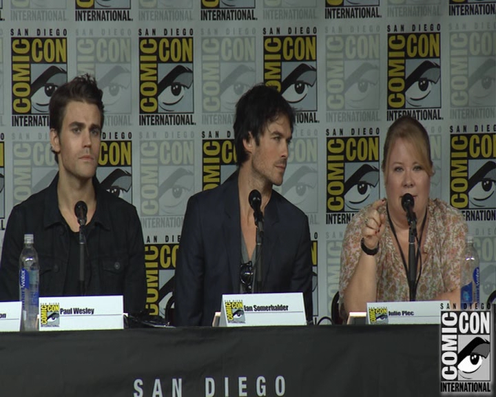 VampireDiaries-dot-nl_VampireDiaries-S8-2016Comic-ConPanel1098.jpg