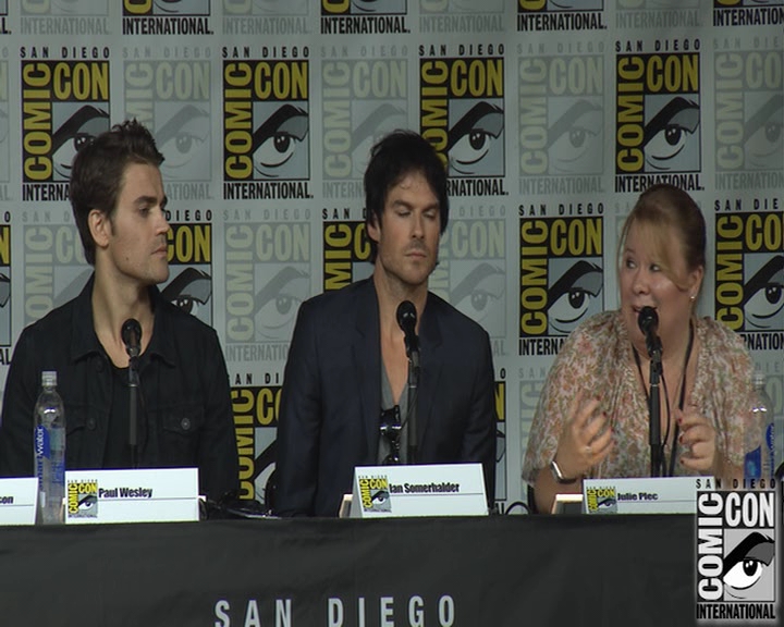 VampireDiaries-dot-nl_VampireDiaries-S8-2016Comic-ConPanel1113.jpg