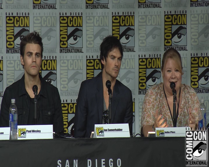 VampireDiaries-dot-nl_VampireDiaries-S8-2016Comic-ConPanel1117.jpg