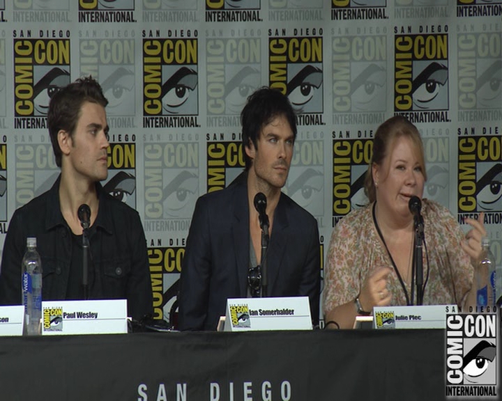 VampireDiaries-dot-nl_VampireDiaries-S8-2016Comic-ConPanel1122.jpg