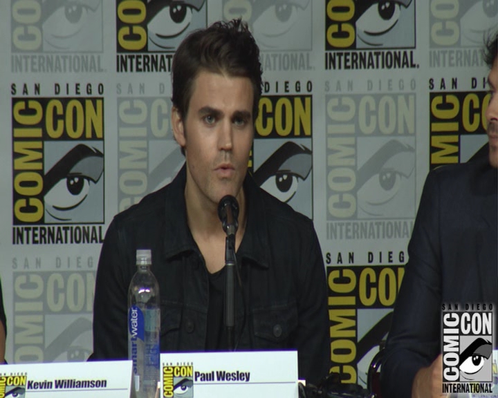 VampireDiaries-dot-nl_VampireDiaries-S8-2016Comic-ConPanel1137.jpg