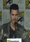 VampireDiaries-dot-nl_VampireDiaries-S8-2016Comic-ConPanel0214.jpg