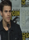 VampireDiaries-dot-nl_VampireDiaries-S8-2016Comic-ConPanel0629.jpg