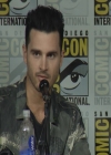 VampireDiaries-dot-nl_VampireDiaries-S8-2016Comic-ConPanel0707.jpg