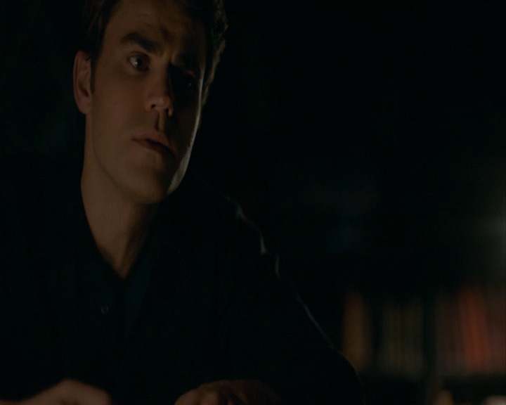 VampireDiaries-dot-nl_VampireDiaries-S8LastDayAsAVampire0013.jpg