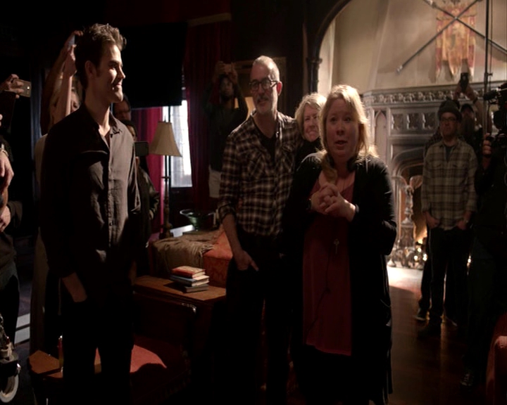 VampireDiaries-dot-nl_VampireDiaries-S8LastDayAsAVampire0640.jpg