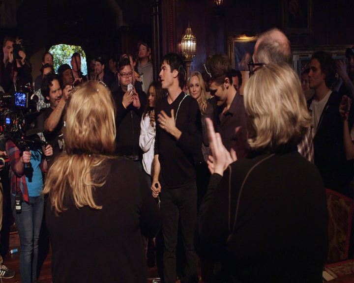 VampireDiaries-dot-nl_VampireDiaries-S8LastDayAsAVampire0675.jpg VampireDiaries-dot-nl_VampireDiaries-S8LastDayAsAVampire0675.jpg