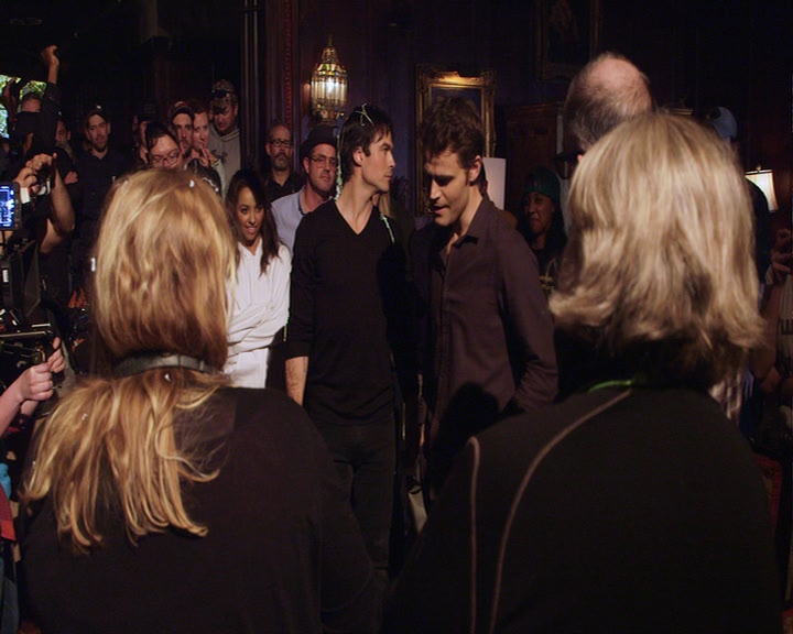 VampireDiaries-dot-nl_VampireDiaries-S8LastDayAsAVampire0690.jpg