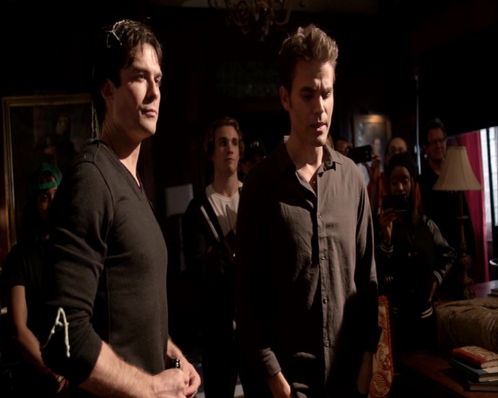 VampireDiaries-dot-nl_VampireDiaries-S8LastDayAsAVampire0691.jpg