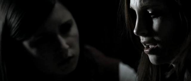 VampireDiariesWorld-dot-org_OnTheDoll4185.jpg