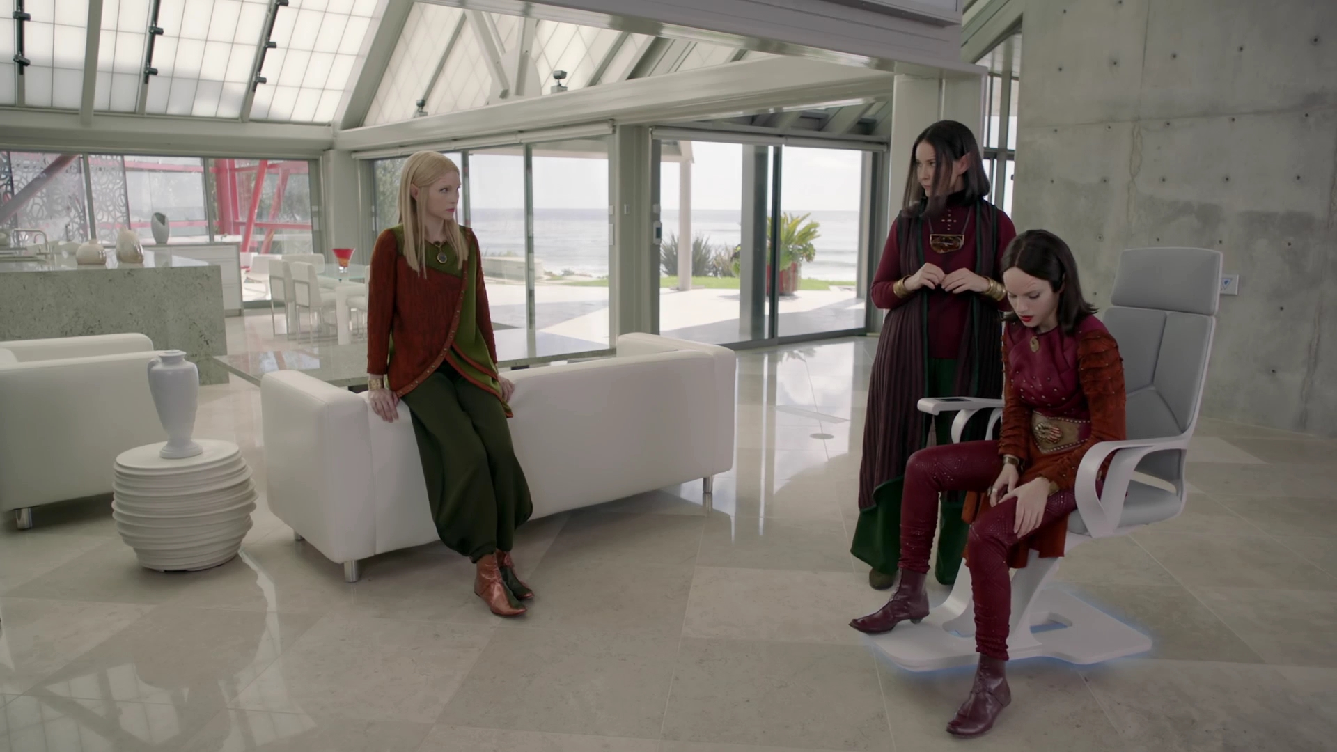 VampireDiariesWorld-dot-nl_TheOrville2x03-1082.jpg