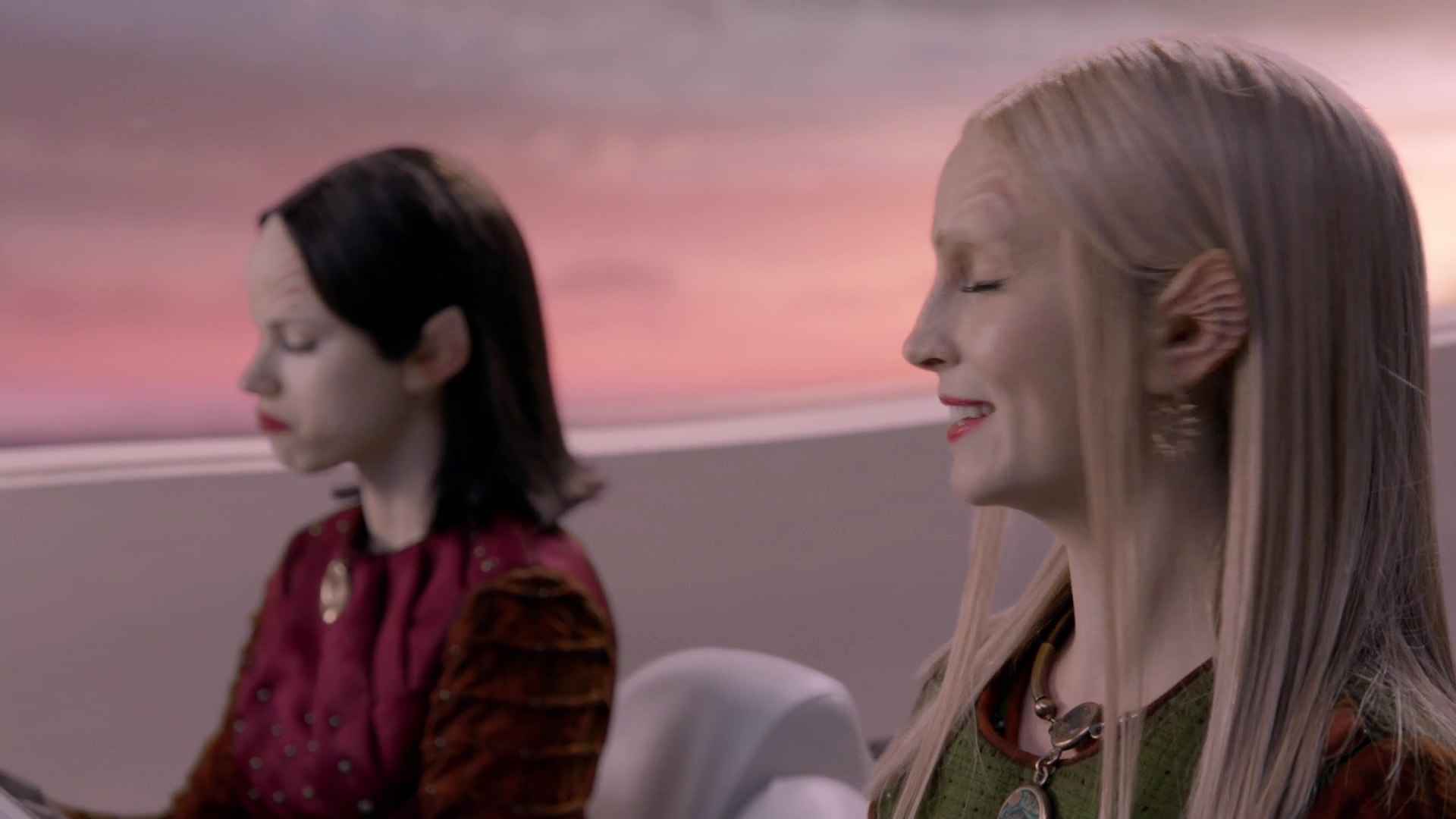 VampireDiariesWorld-dot-nl_TheOrville2x03-1297.jpg